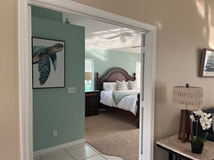 Enchanting: 3-bedroom 2-bathroom on Marco Island FL Hideaway Near Tigertail Beach